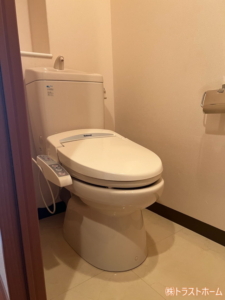 トイレリフォーム施工前