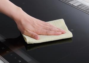 フラットなトッププレートで掃除しやすい