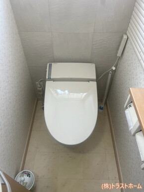 戸建てトイレリフォームのビフォー画像