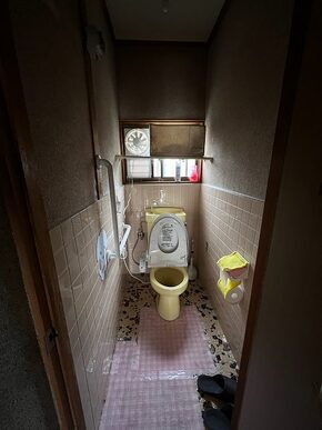 北九州市八幡西区A様邸トイレリフォームのビフォー画像