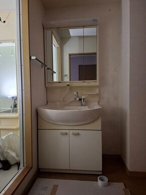 お手入れラクラク！洗面化粧台のビフォー画像