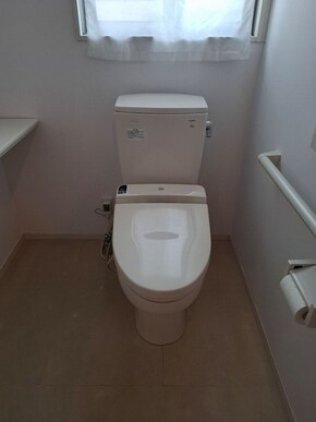 汚れや傷が付きにくい衛生陶器のビフォー画像