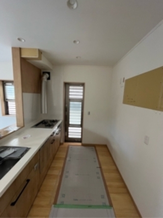 LIXILノクトのカップボード設置で収納力アップのビフォー画像