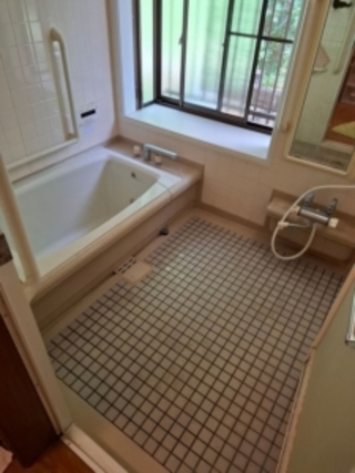 上質で落ち着きのあるバスルームにのビフォー画像